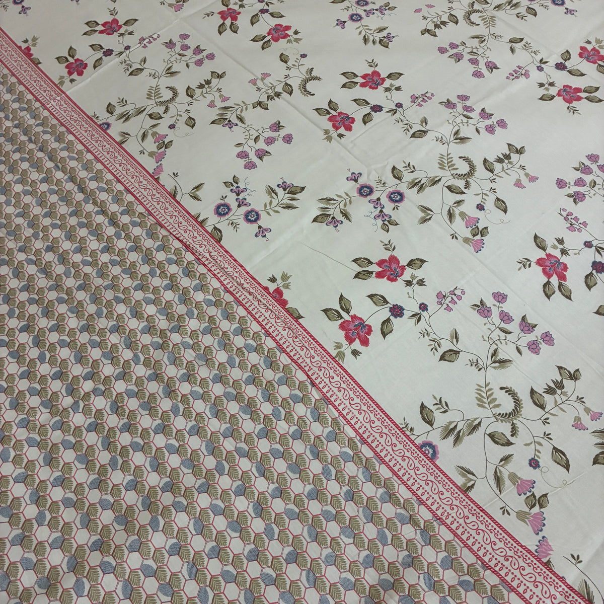 300 TC  Pink Floral King Size Cotton Bedspread 108x108 inches