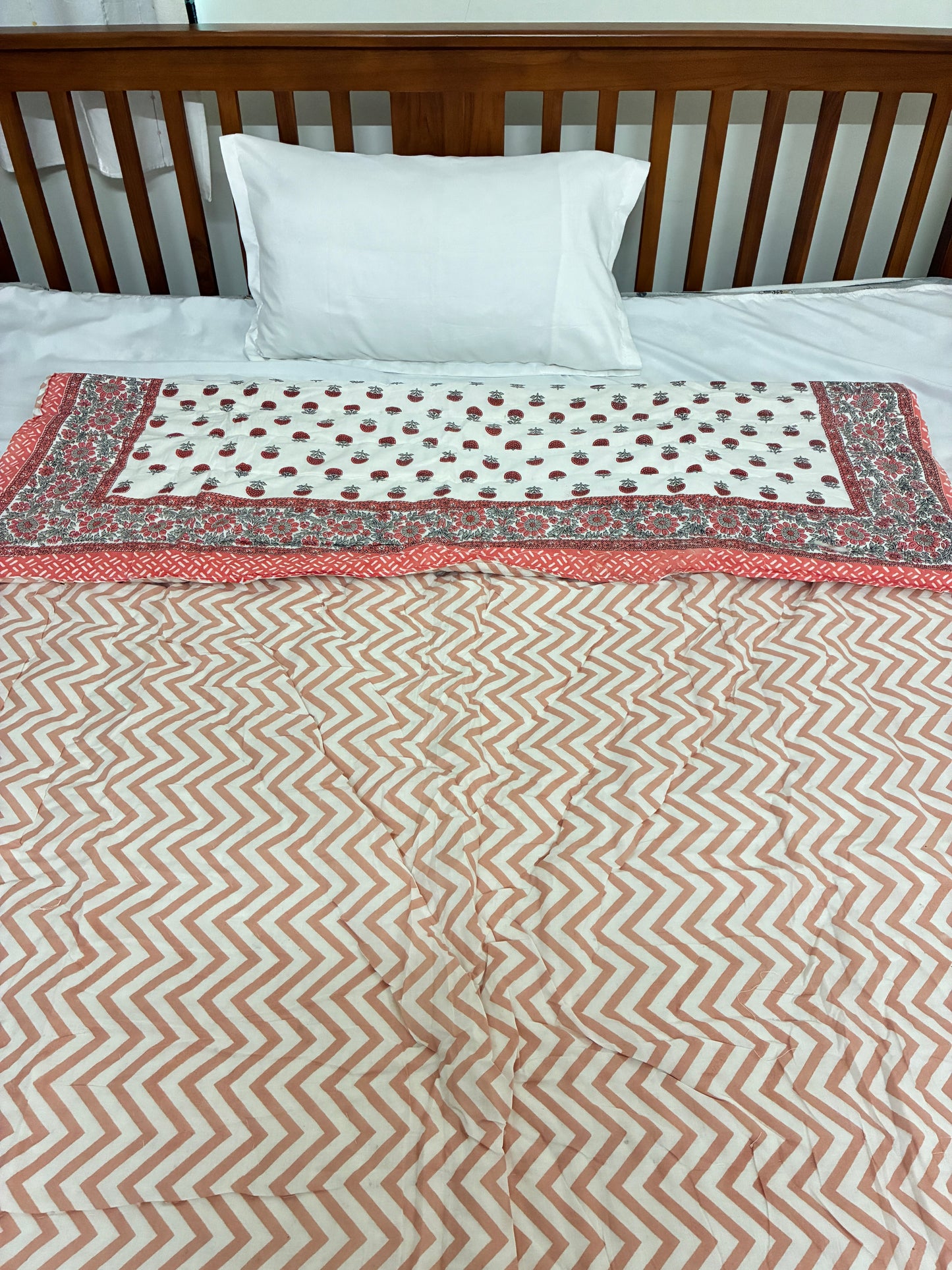 Reversible Single Size Cotton Quilt