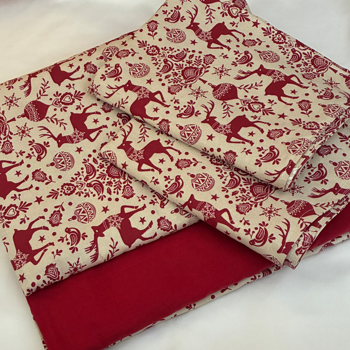 Reindeer Print King Size Cotton Bedspread 100x110 in