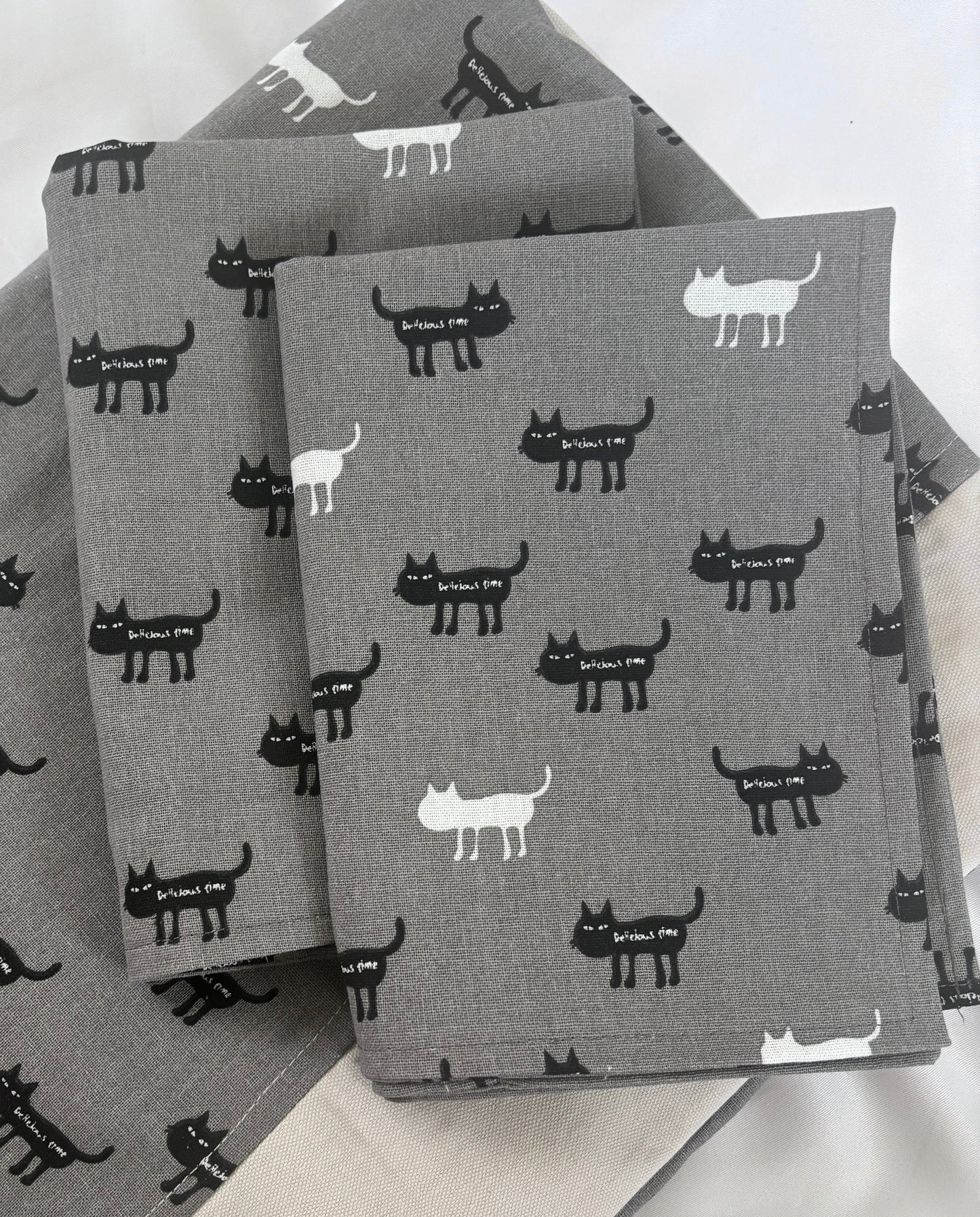 Queen Size Bedspread 90x100 inches