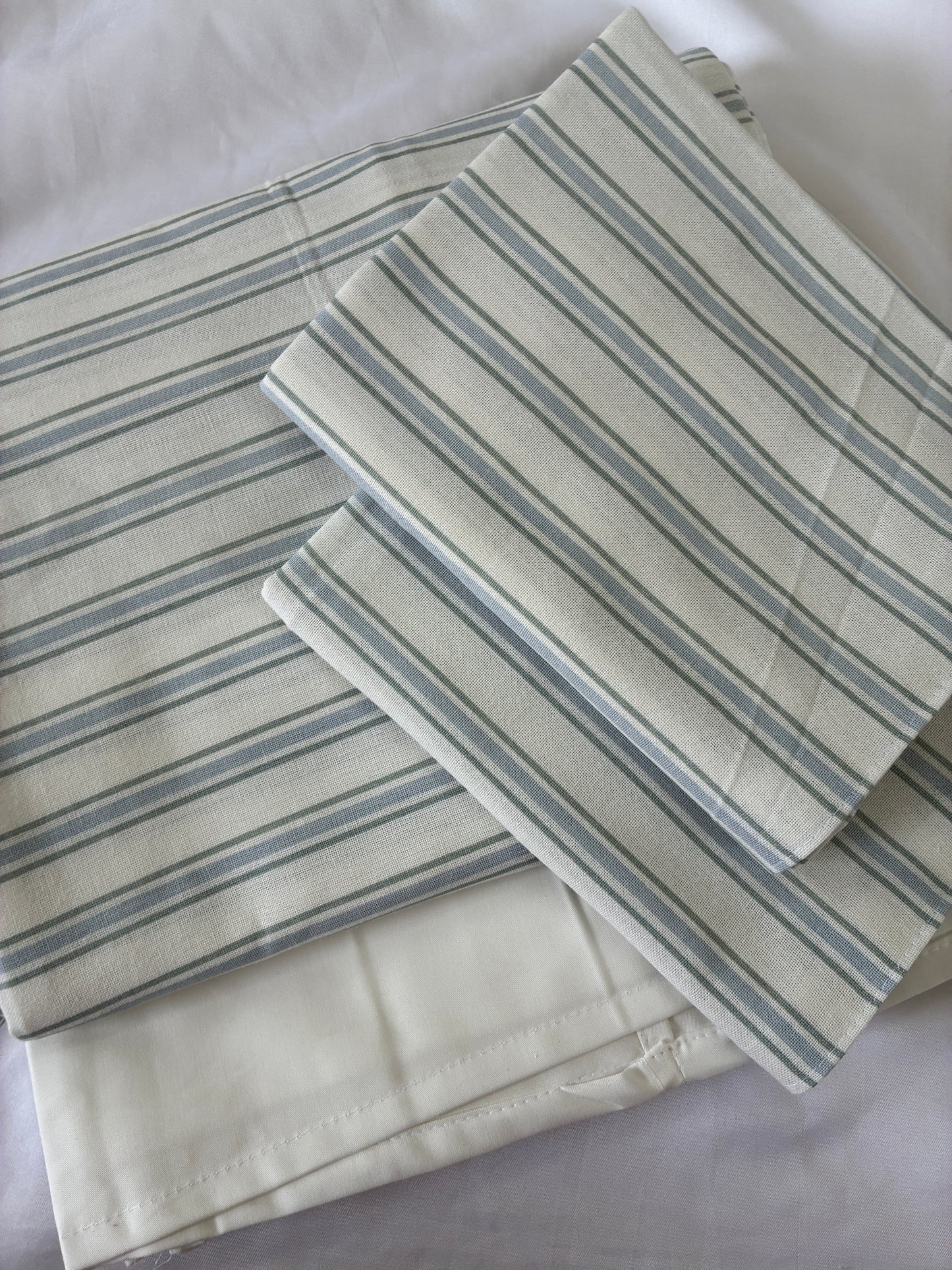 King Size Cotton Bedspread 100x110 inches