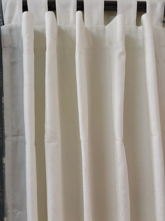 White leaf curtain