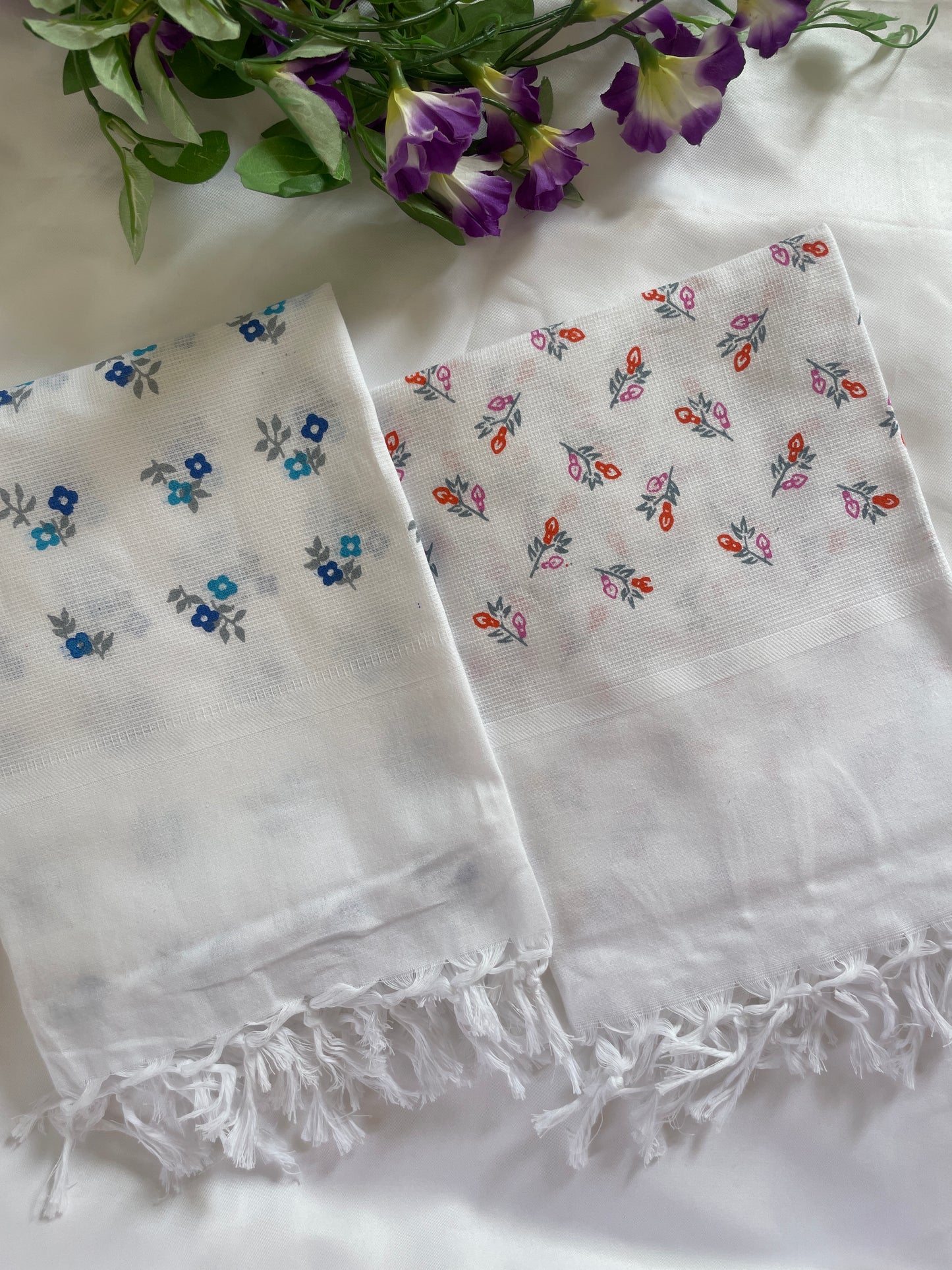 Premium White cotton bath towels price for 1 pc)