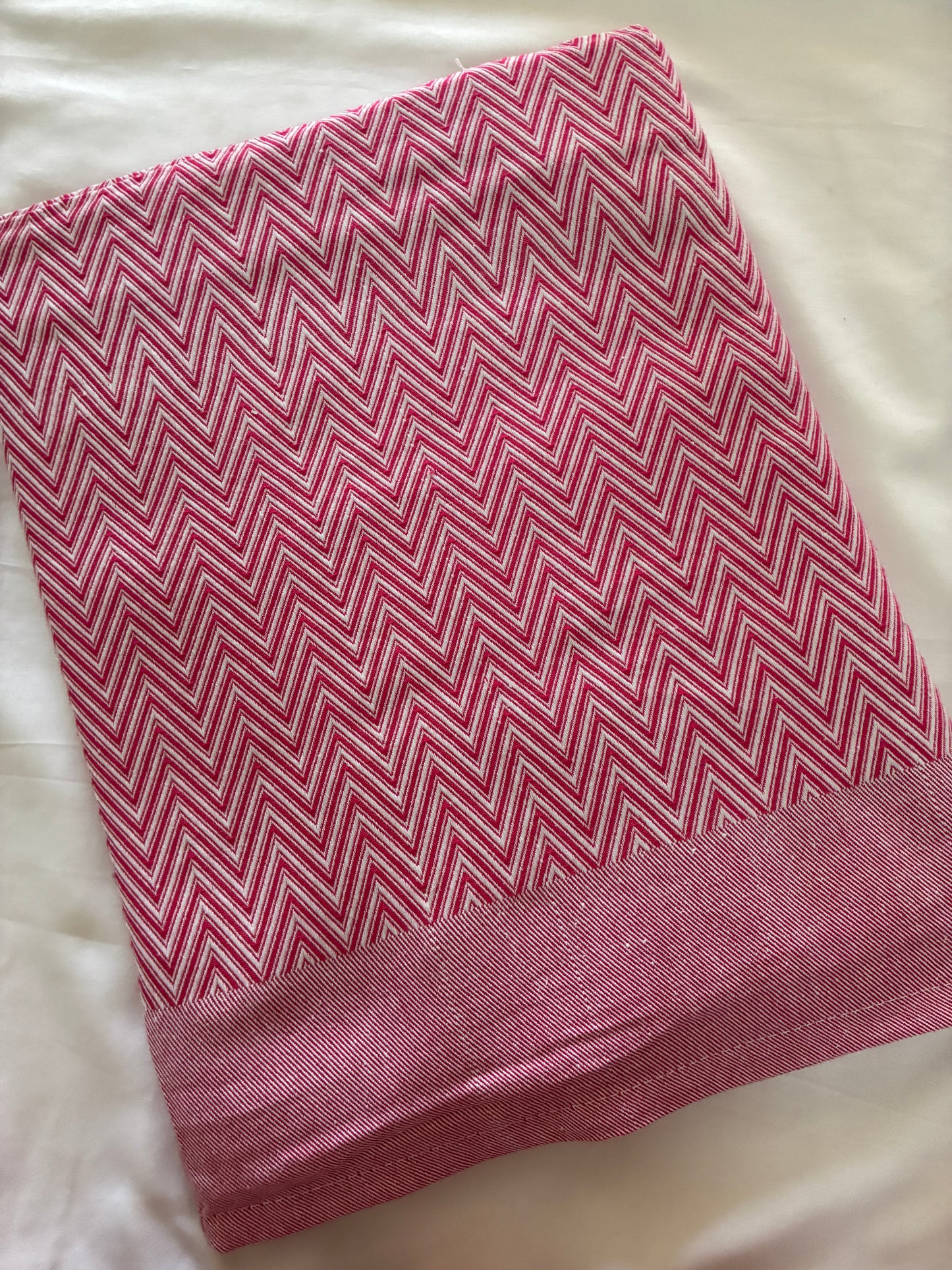 Herringbone Single Size Cotton Blanket / Throw