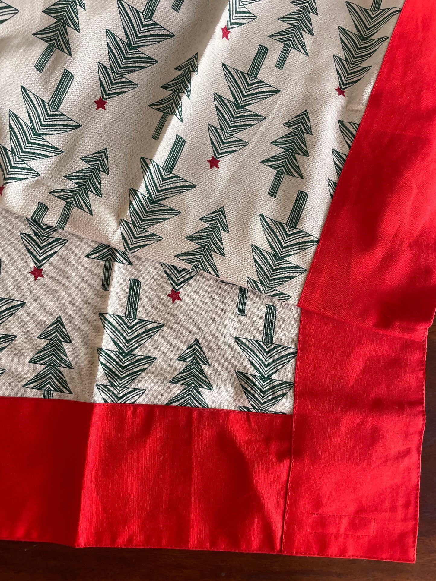 Christmas Print Table covers